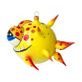 Load image into Gallery viewer, Spiny fish. Handmade Glass Christmas ornament.