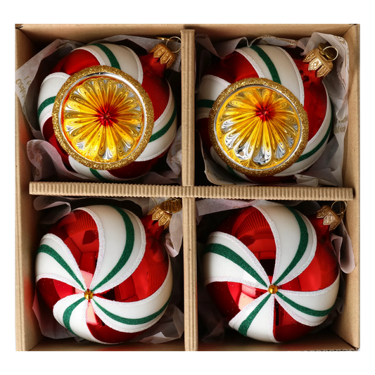 Set of Christmas tree baubles in the colors of Christmas candies. Handmade Glass Christmas ornament. 2024-104