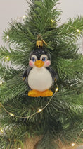 Load and play video in Gallery viewer, Chubby Penguin in Onyx

