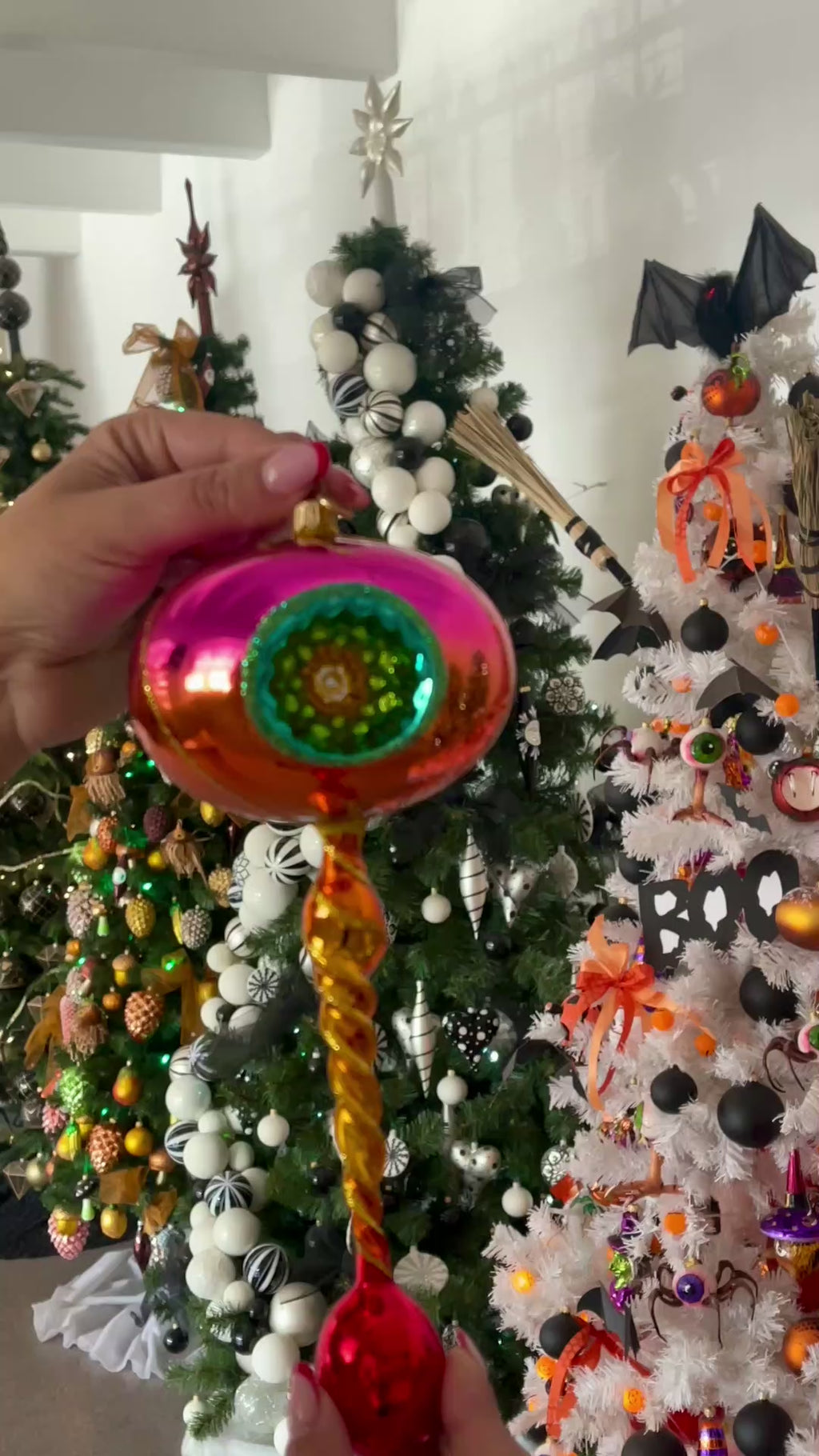 Amber Solstice Rhythm | Hand-Painted Glass Ornament | Blubom 2026-104